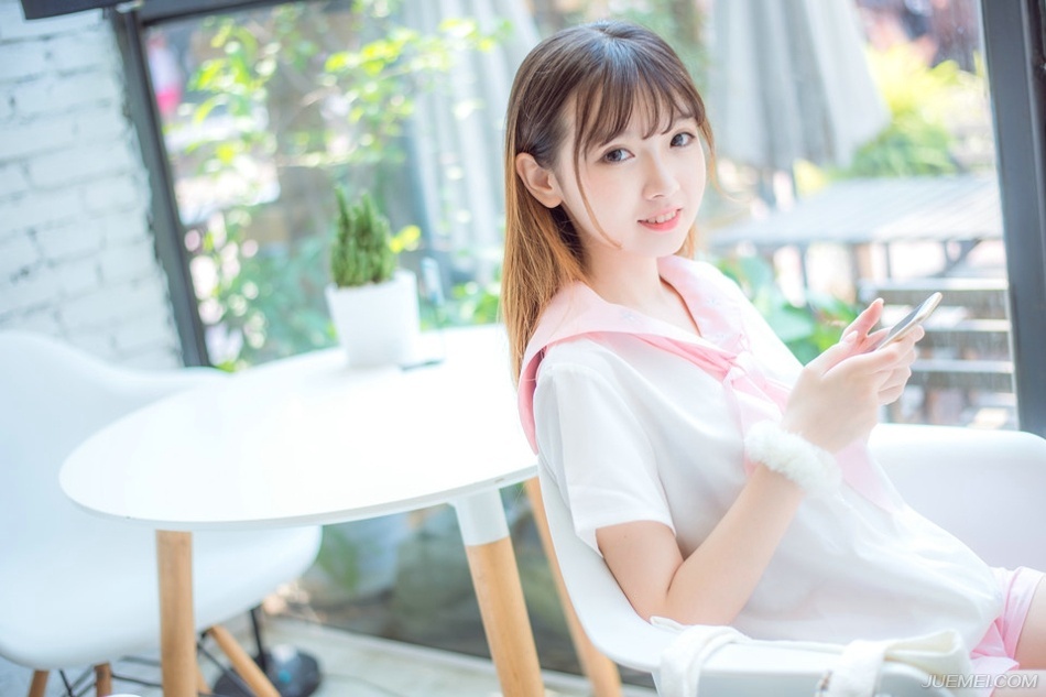 “啊？”刘璋彻底懵了，茫然的看向孟达：“这话从何说起？我又何时私通他妻子？”